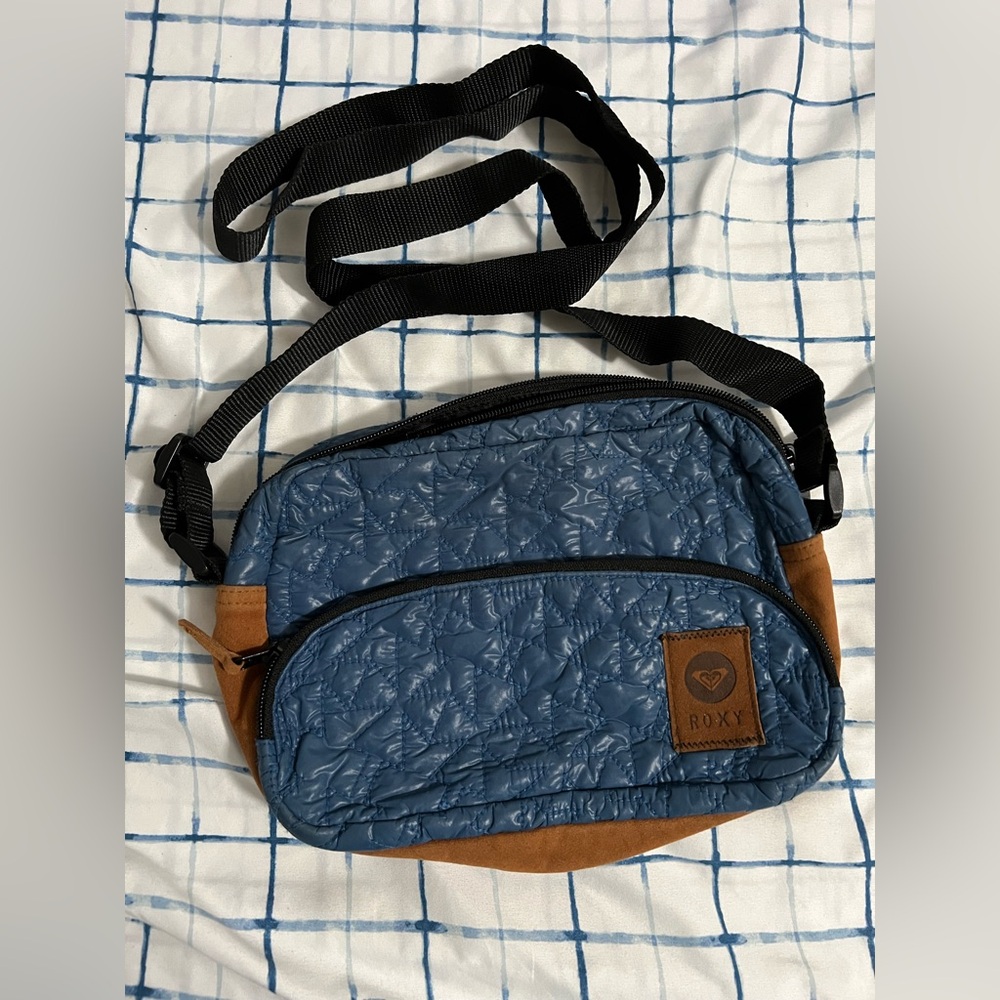 Roxy Quilted Blue and Tan Belt Bag